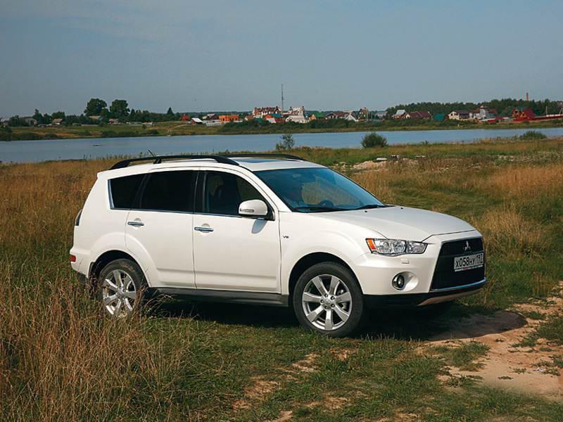 Mitsubishi Outlander XL